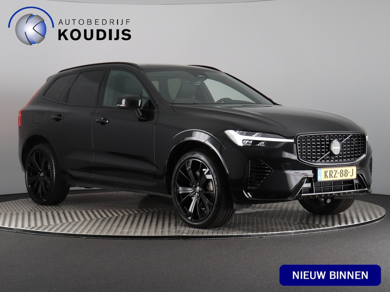 Volvo XC60 - 2.0 T6 Plug-in hybrid AWD Plus Black Edition 2.0 T6 Plug-in hybrid AWD Plus Black Edition (Pano / Camera / ACC / H&K / Stoel-Stuurverw. - AutoWereld.nl
