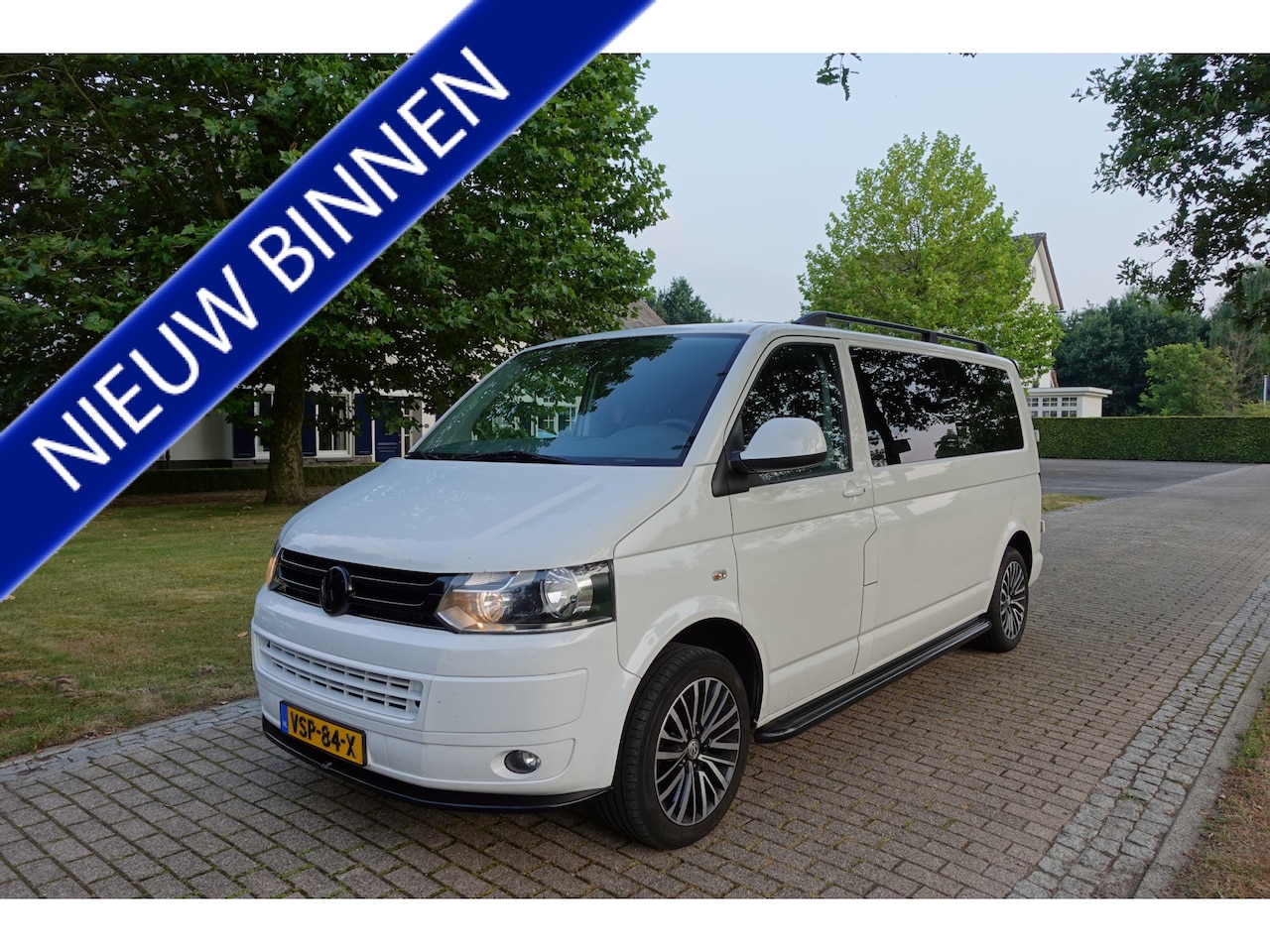 Volkswagen Transporter - 2.0 TDI L2H1 *MARGE* | Trekhaak | Cruise Control | CarPlay | Camera | Maxton | - AutoWereld.nl