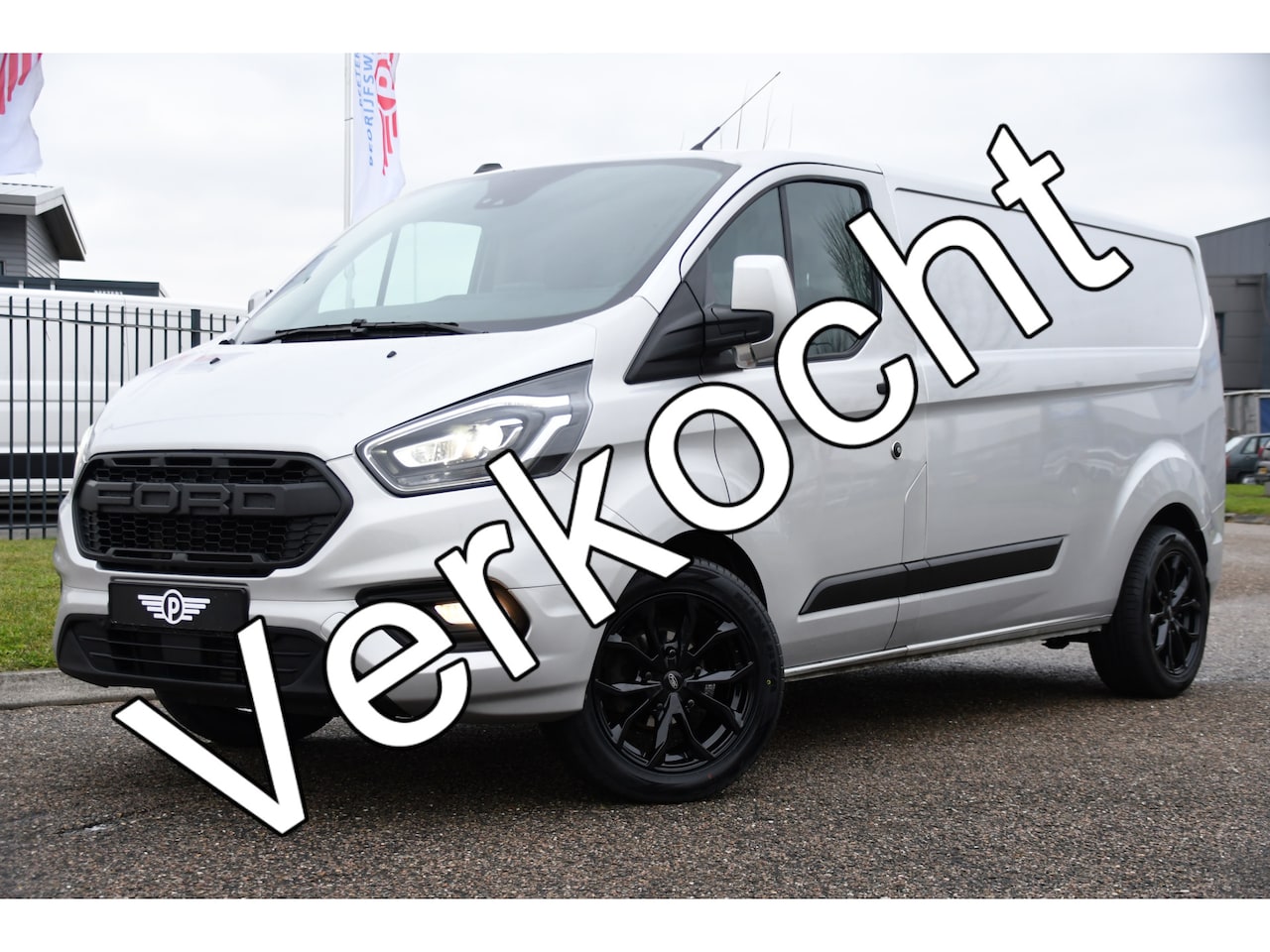 Ford Transit Custom - 300 2.0 TDCI L2H1 Raptor Edition Camera, Cruise, Caprlay, Automaat, PDC, Multimedia, Stoel - AutoWereld.nl