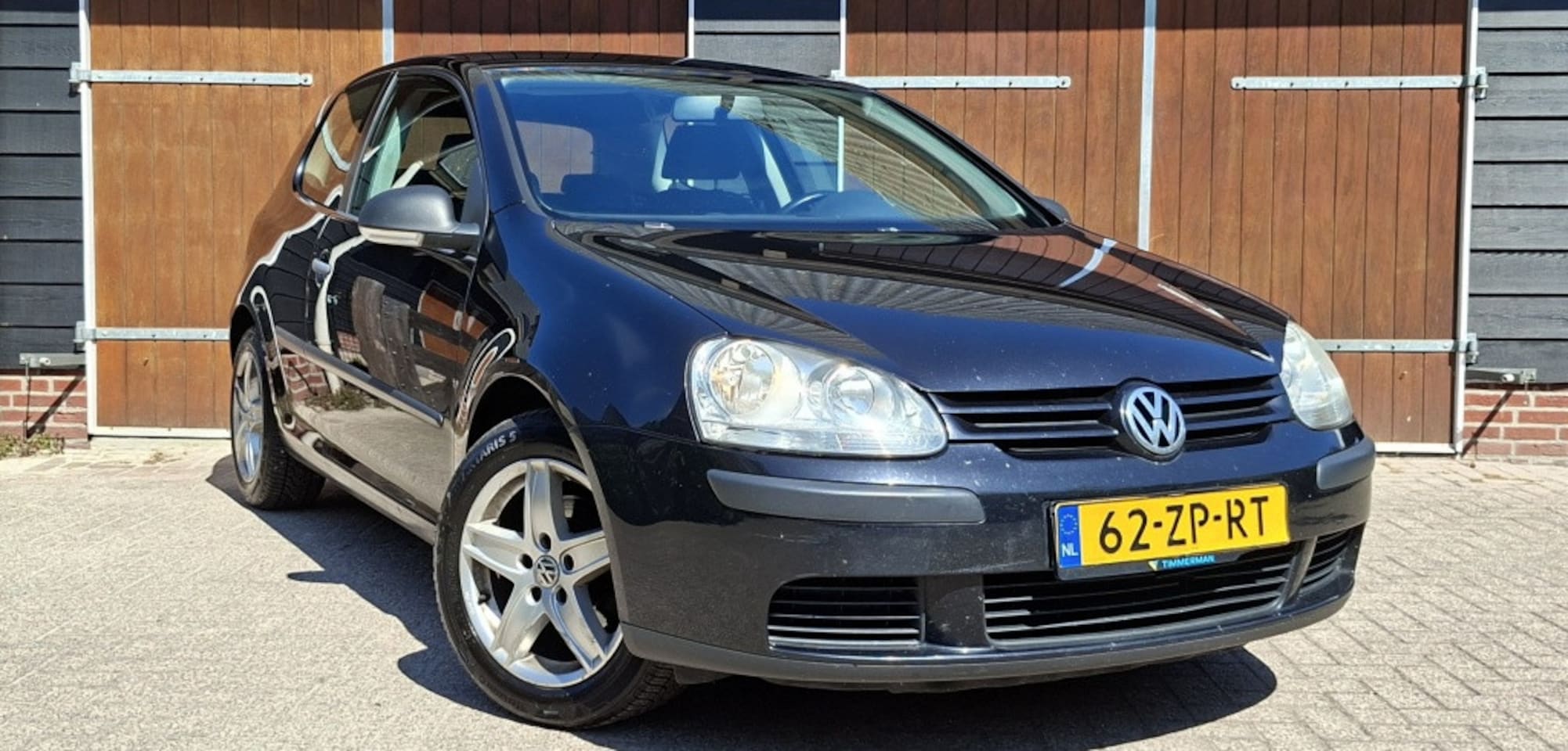 Volkswagen Golf - 1.9 TDI Trendline | Trekhaak | Distributieriem vervangen | All seasonbanden | Airco | NAP - AutoWereld.nl