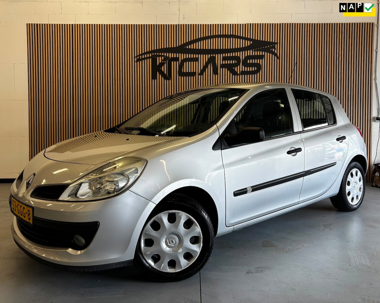 Renault Clio - 1.2-16V Special Line |5Drs|Airco|NAP|APK|EL Ramen|Radio| - AutoWereld.nl