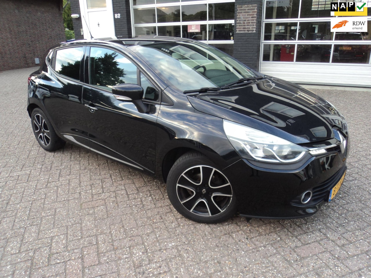 Renault Clio - 1.5 dCi ECO Dynamique Camera Cruise PDC - AutoWereld.nl