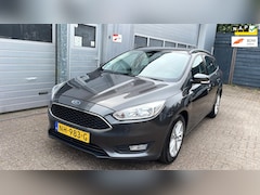 Ford Focus Wagon - 1.0 Trend 2017-Navi-Airco-Cruise-Trekhaak