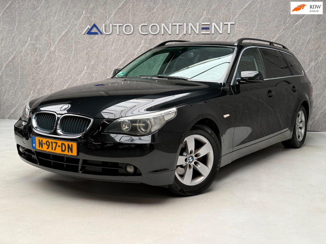BMW 5-serie Touring - 525i Executive / AUT / APK - AutoWereld.nl