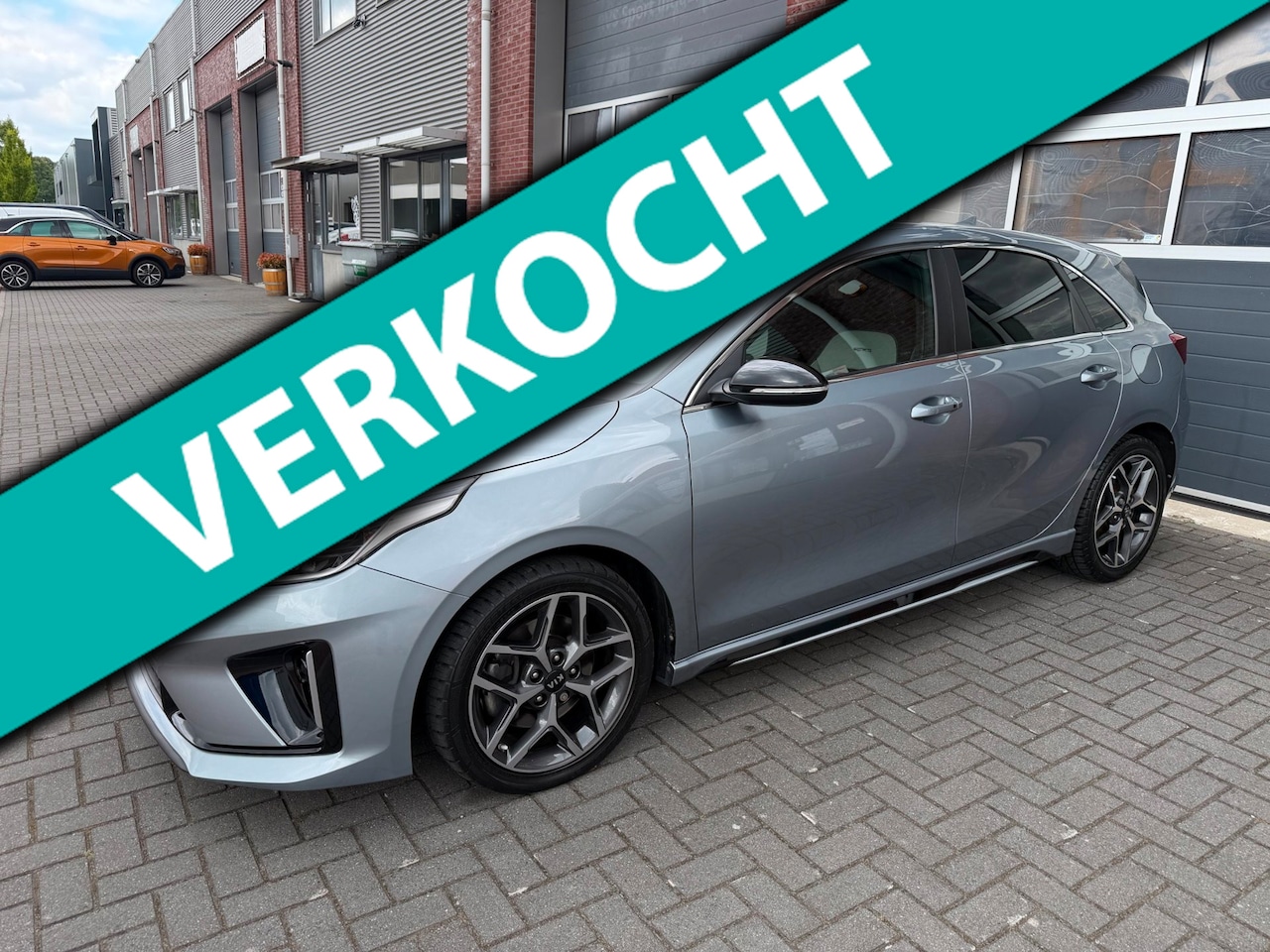 Kia Cee'd - Ceed 1.4 T-GDi GT-Line AUT LED Navi Camera Lane Keyless - AutoWereld.nl