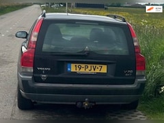 Volvo V70 - 2.4 T Geartronic, LPG G3, APK 3/2027, Schuif/Kanteldak, Zwart, Heeft aandacht nodig, Leuke
