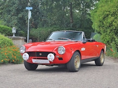 Fiat 124 Spider - 1800 Sport