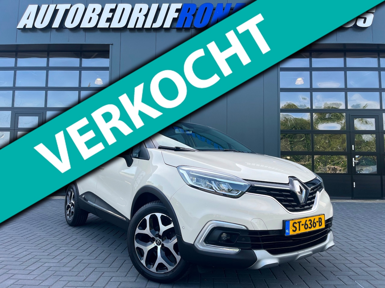Renault Captur - 0.9 TCe Intens Camera/Two-Tone/Navigatie/Cruise-Control/Lage KM stand/Goed Onderhouden - AutoWereld.nl