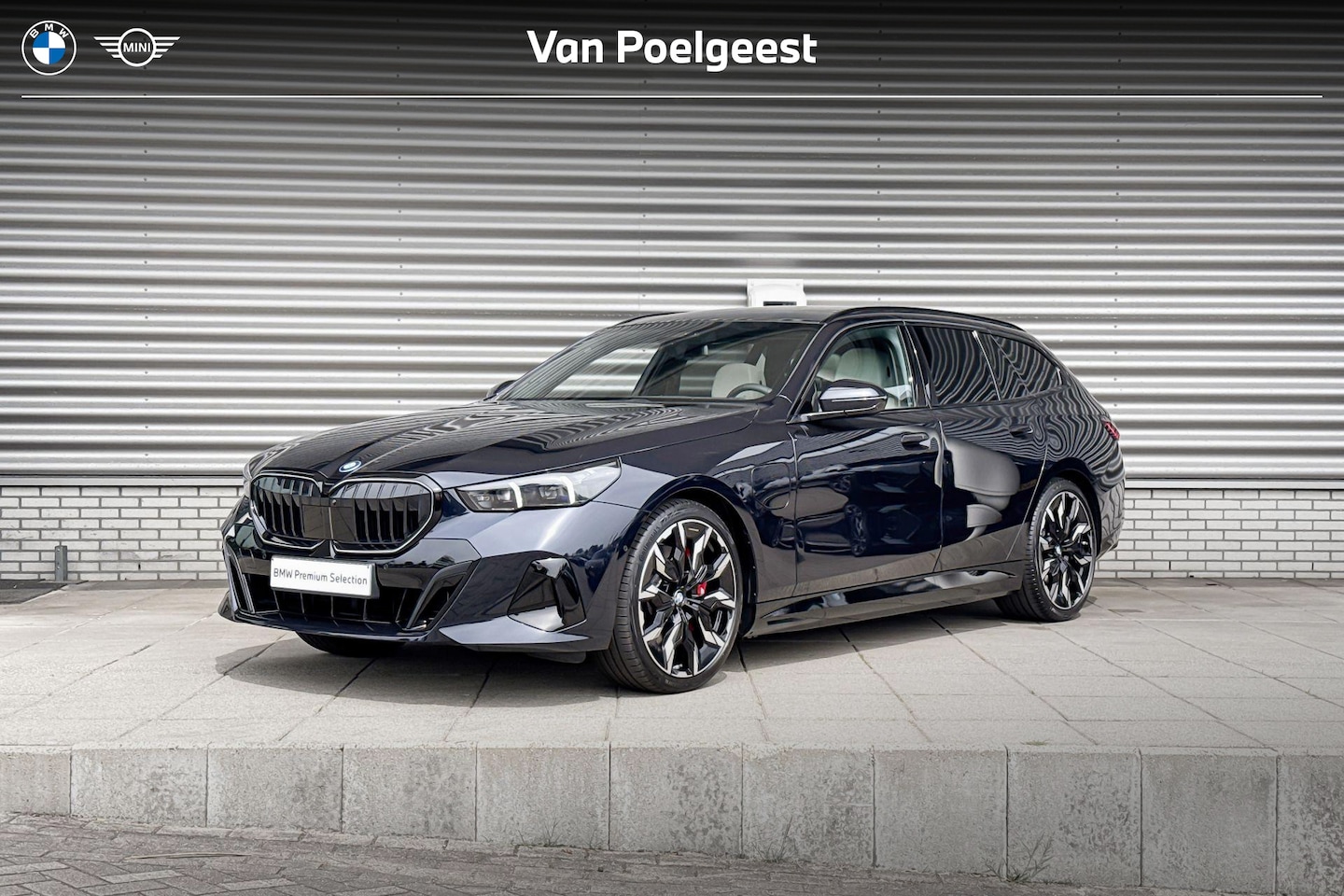 BMW 5-serie Touring - 550e xDrive 550e xDrive - AutoWereld.nl