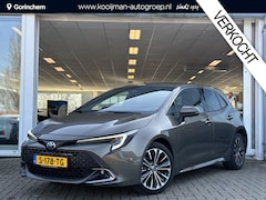 Toyota Corolla - 1.8 Hybrid First Edition NL Auto | Navigatie Apple CarPlay/Android Auto | LED | Parkeersen