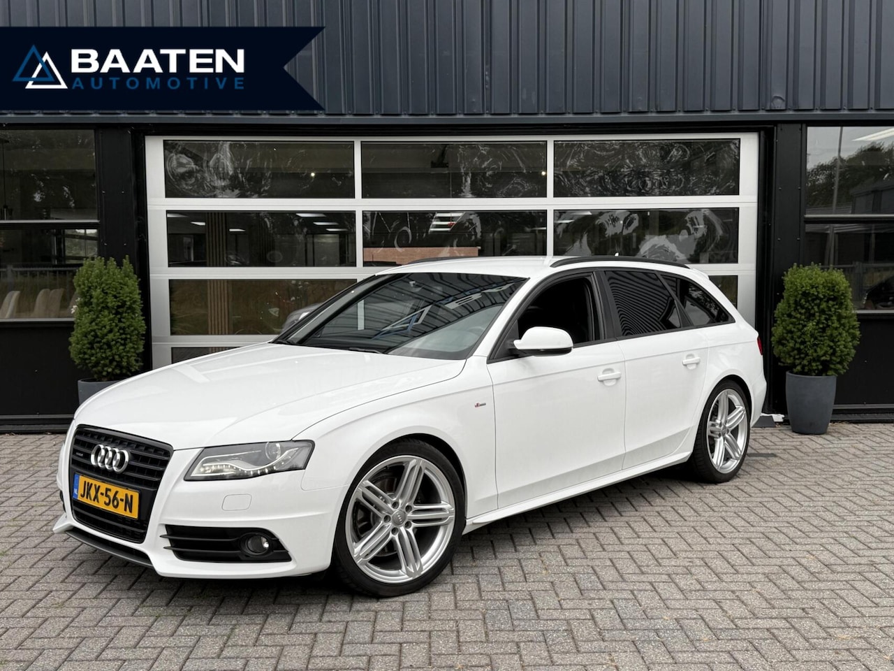 Audi A4 Avant - 2.0 TFSI quattro S-Line 211pk *59.000km*|B&O|Carplay|Youngtimer| - AutoWereld.nl