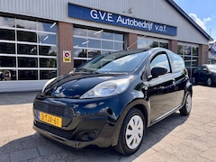 Peugeot 107 - 1.0 URBAN AIRCO NL AUTO NAP LOGISCH