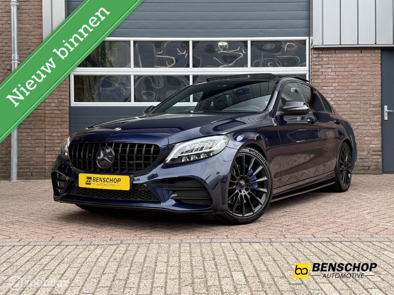 Mercedes-Benz C-klasse - 300 Amg Performance Panodak Leer Navi Carplay Virtual Burmeister - AutoWereld.nl