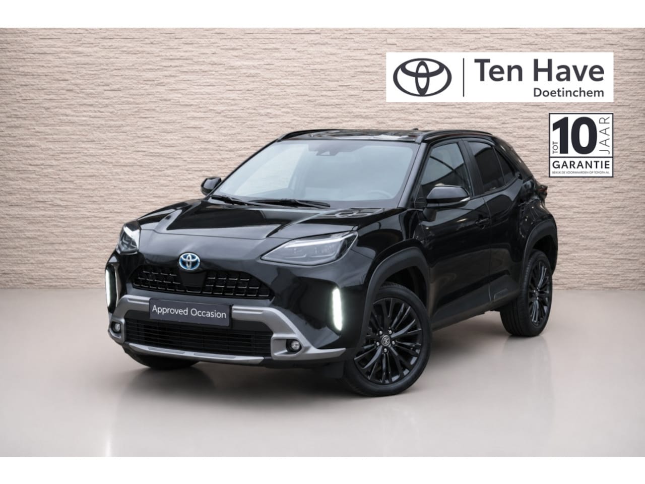 Toyota Yaris Cross - 1.5 Hybrid 115 Adventure Automaat | LED Matrix koplampen | JBL - AutoWereld.nl