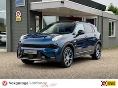 Lynk & Co 01 - 1.5 PHEV MY23 360 Camera Zwarte hemel