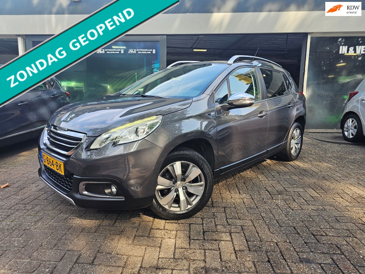 Peugeot 2008 - 1.2 80 PK Allure | 3/6 OF 12 MND GARANTIE | NAVI |CRUISE | LMV | NIEUWE APK | - AutoWereld.nl