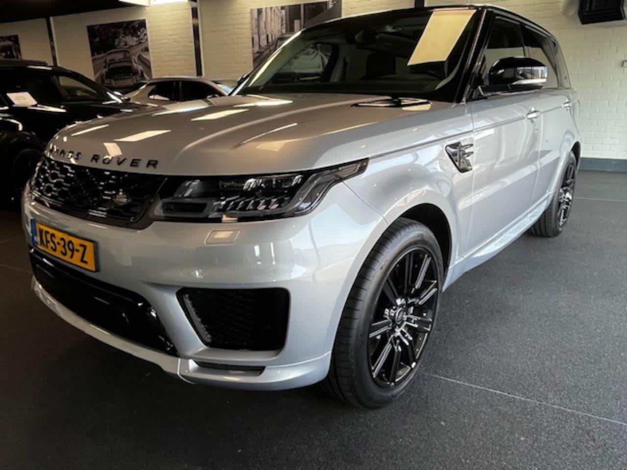 Land Rover Range Rover Sport - P400e HSE Dynamic Stealth 69524km 404pk - AutoWereld.nl