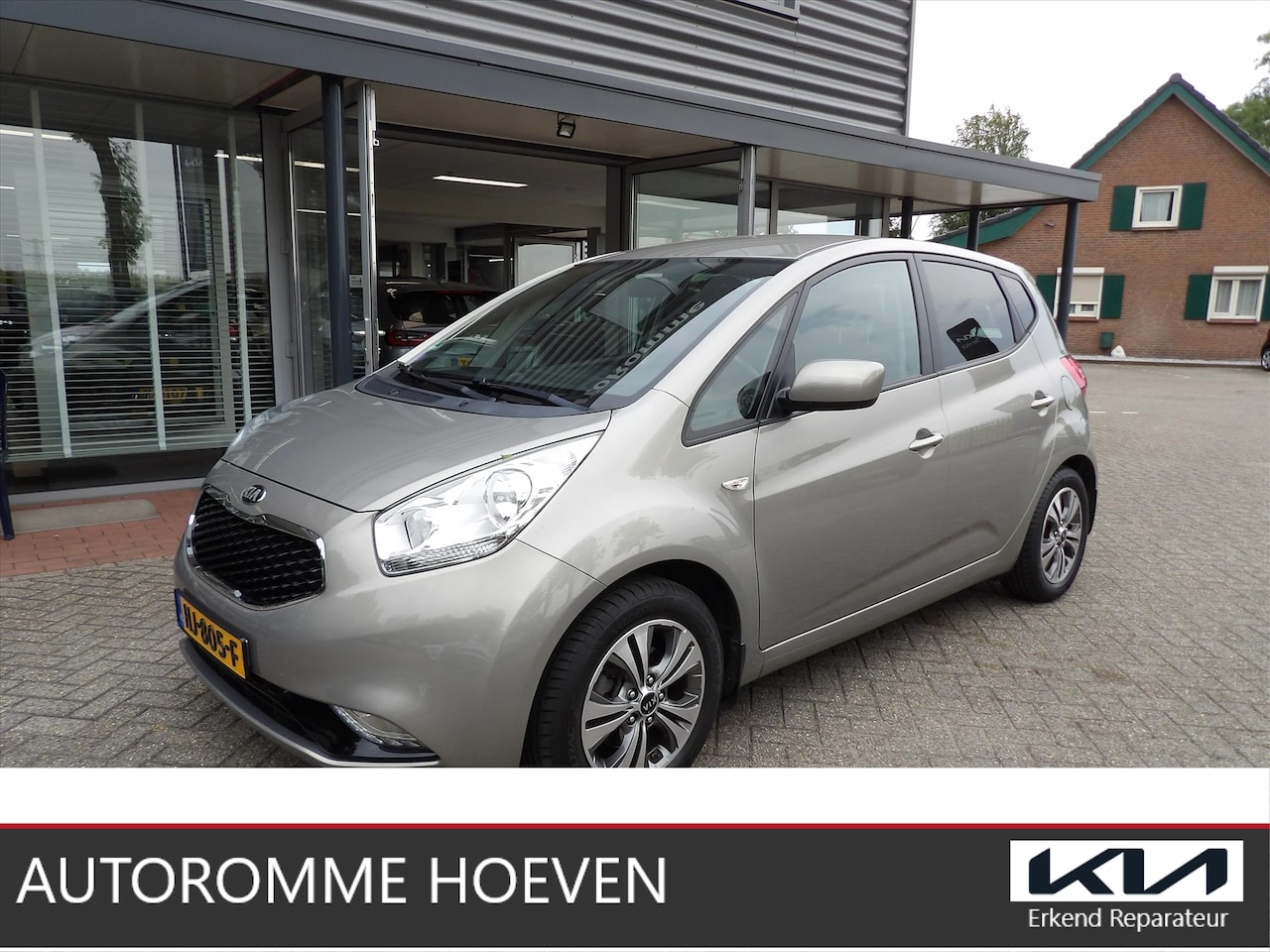 Kia Venga - 1.4 DynamicPlusLine luxe Org. Ned.Trekhaak 82.000km - AutoWereld.nl