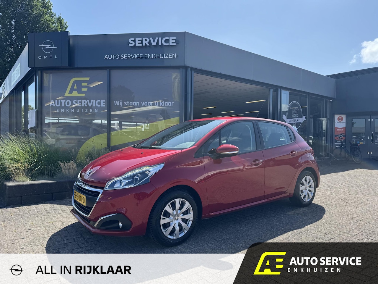 Peugeot 208 - 1.2 PureTech Blue Lion Incl. beurt en apk - 6M garantie - Nw. distr. riem! | Navi | Cruise - AutoWereld.nl
