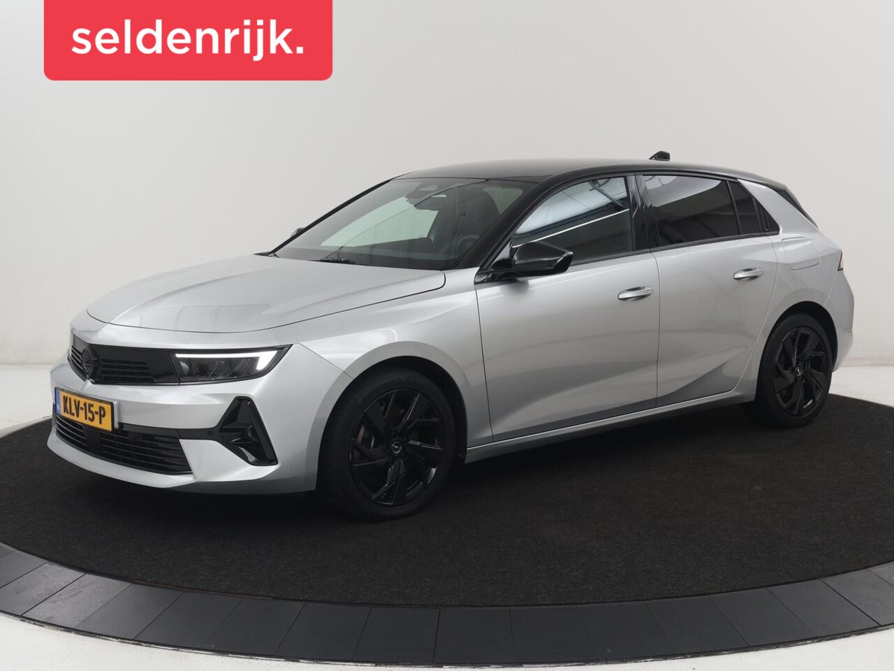 Opel Astra - 1.6 Hybrid GS Line | SOH 97.7% | Adaptive cruise | Stuur/stoel verwarming | 360 camera | C - AutoWereld.nl