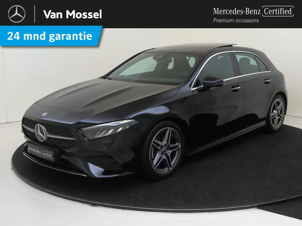Mercedes-Benz A-klasse - 180 AMG Line Panoramadak / Keyless Entry / Parkeercamera / Stoelverwarming / - AutoWereld.nl