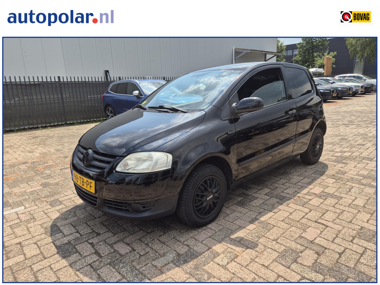 Volkswagen Fox - 1.2 Trendline Nieuwe APK/Zwarte Details etc. - AutoWereld.nl