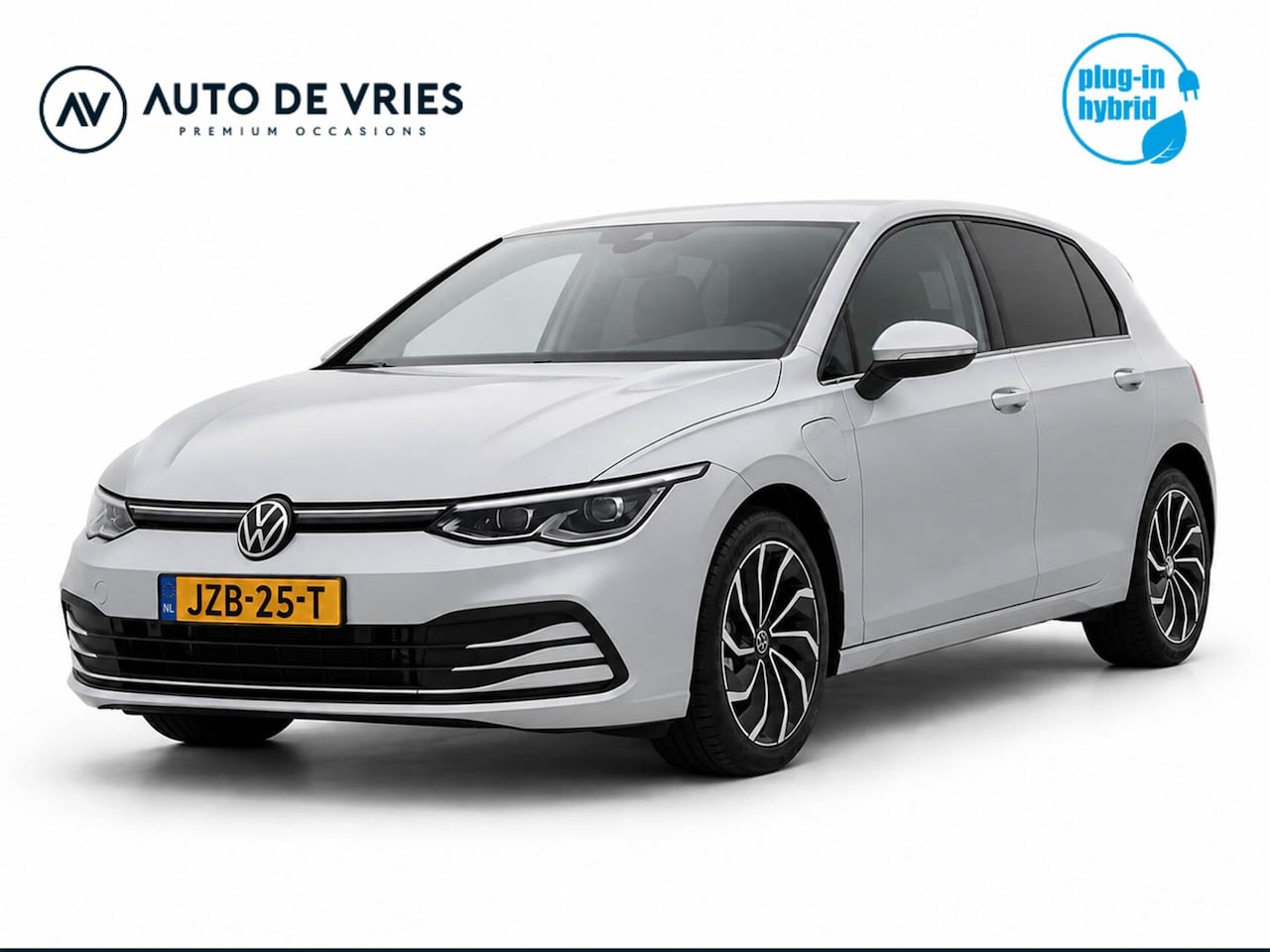 Volkswagen Golf - 1.4 eHybrid 204pk Style | Full LED | Sportstoelen | Camera | Winterpakket - AutoWereld.nl