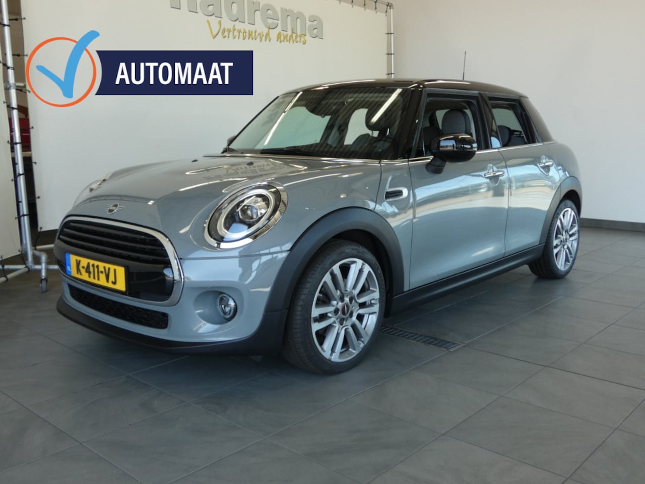 MINI Cooper - Mini 1.5 Chili 5 drs Automaat LED Clima Sport stoelen - AutoWereld.nl