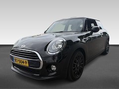 MINI Cooper - 1.5 Business | Airco | Navigatiesysteem | Radio