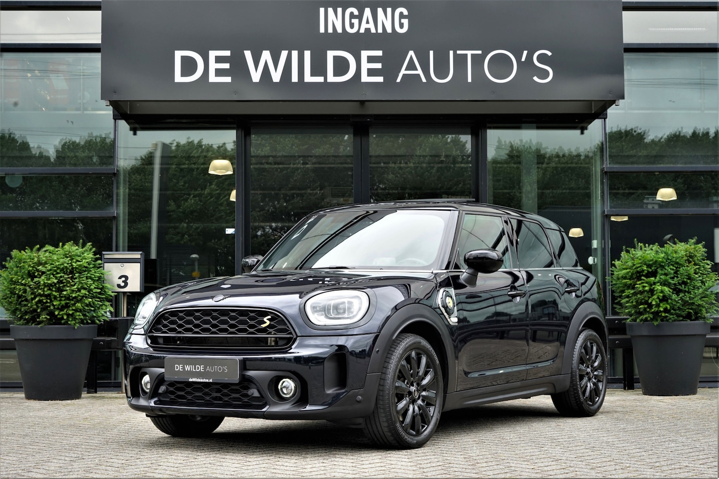MINI Countryman - Mini 2.0 Cooper S E ALL4 Chili 220pk Pano Leer Camera Head-up - AutoWereld.nl