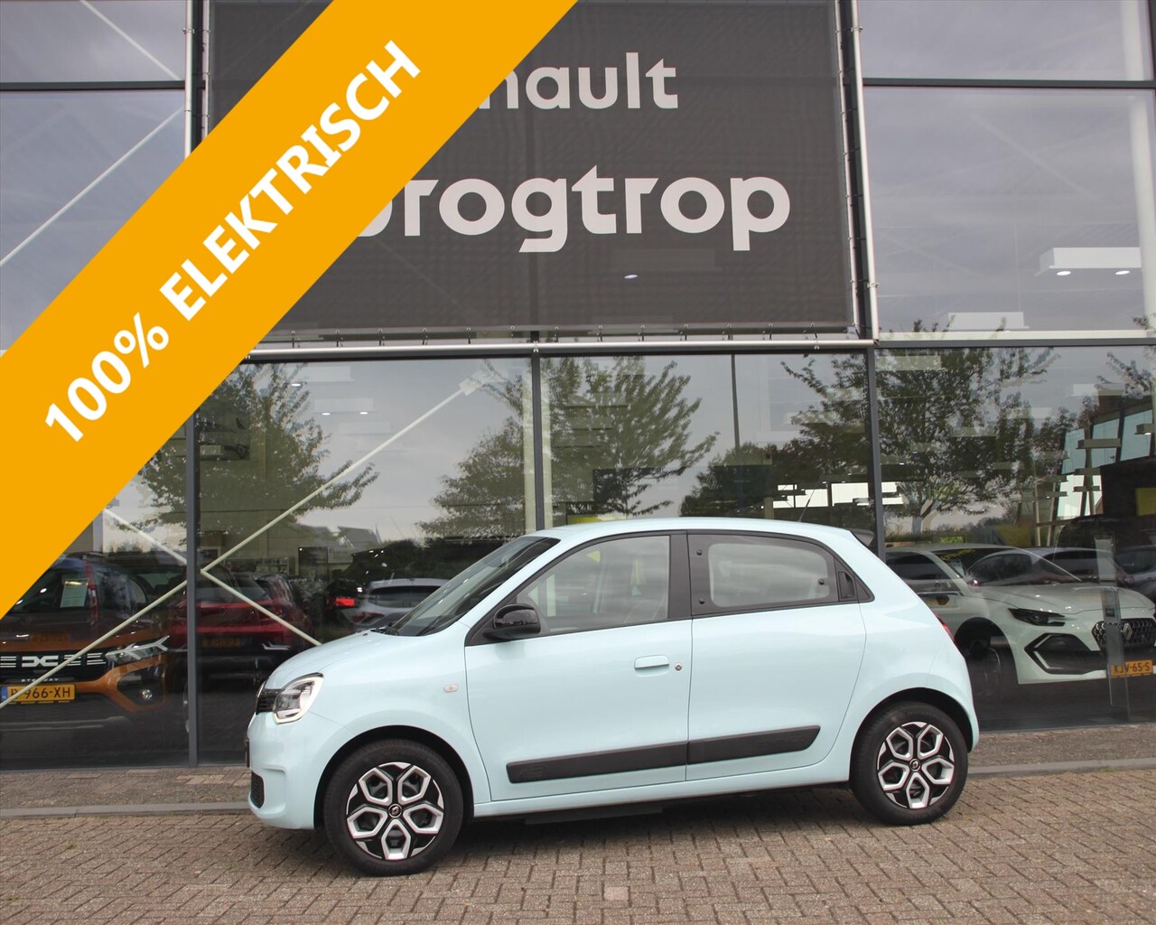 Renault Twingo - 82PK-COLLECTION-13DKM-AIRCO-CRUISE-BLUETOOTH- - AutoWereld.nl