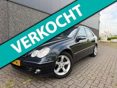 Mercedes-Benz C-klasse - 180 K. Avantgarde/AUTOMAAT/NETTE AUTO