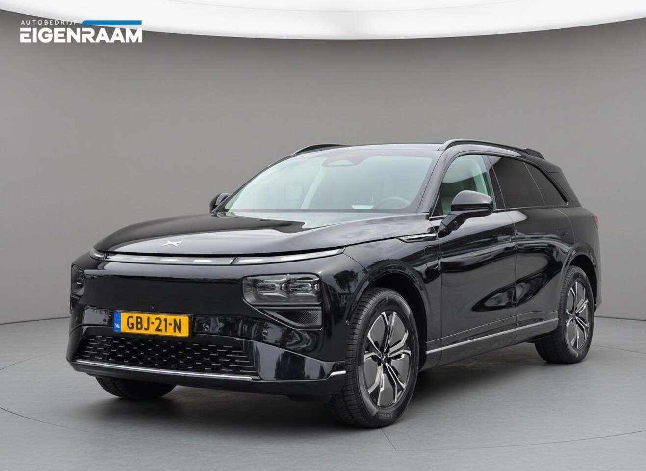 Xpeng G9 - AWD Long Range 98 kWh - AutoWereld.nl