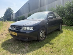 Audi A3 - 1.6 Attraction