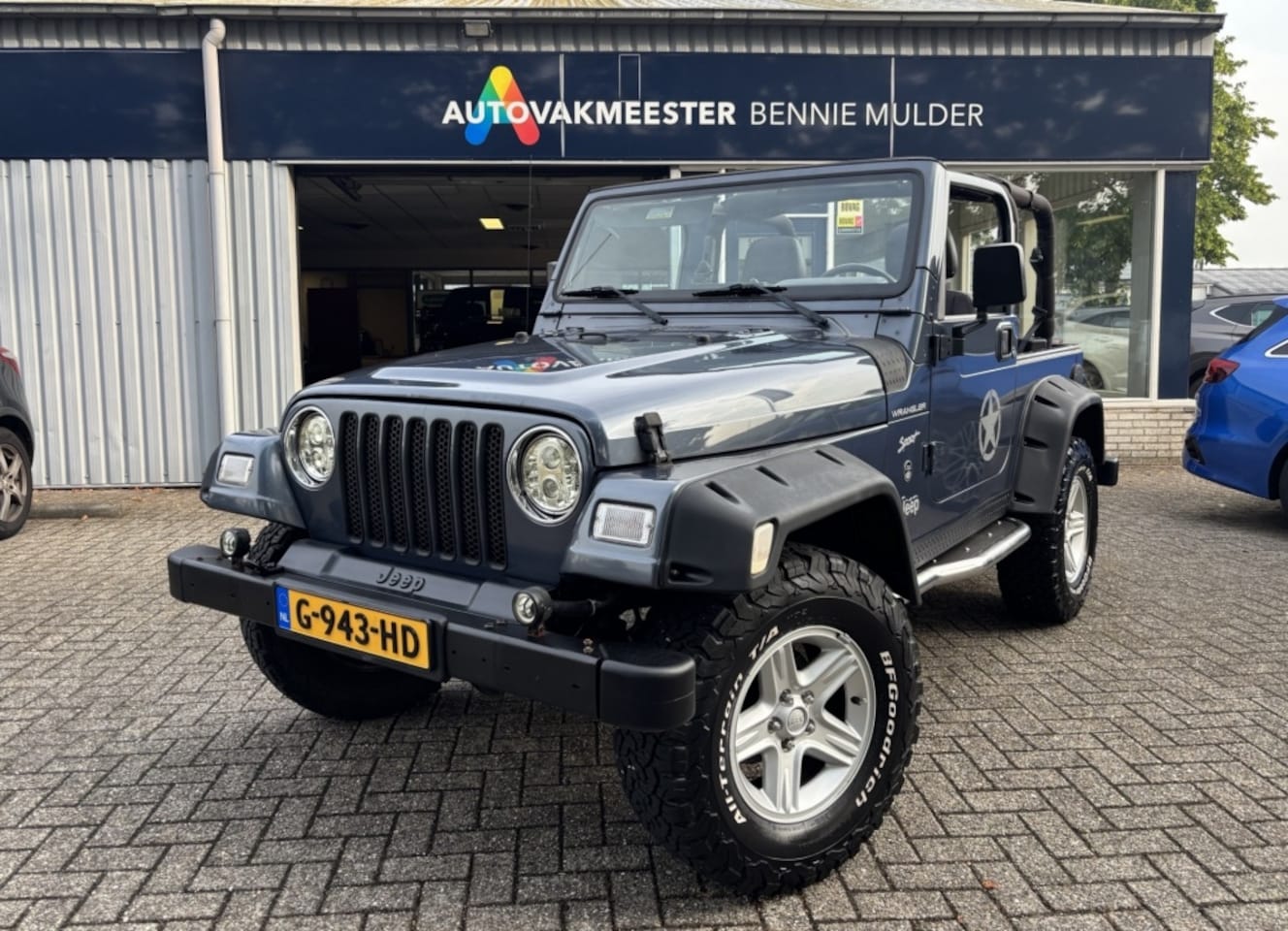 Jeep Wrangler - 2.5i Cabriolet HARDTOP / 4x4 / TREKHAAK - AutoWereld.nl