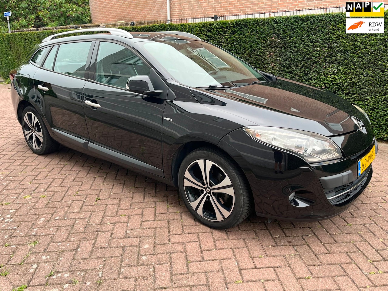Renault Mégane Estate - 1.4 TCe Bose|NIEUWE APK|AIRCO|TREKHAAK| - AutoWereld.nl