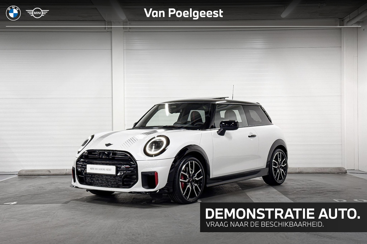 MINI 3-Deurs - Cooper John Cooper Works XL | Panoramadak |  Harman/Kardon | Stuurwielverwarming | Driving - AutoWereld.nl