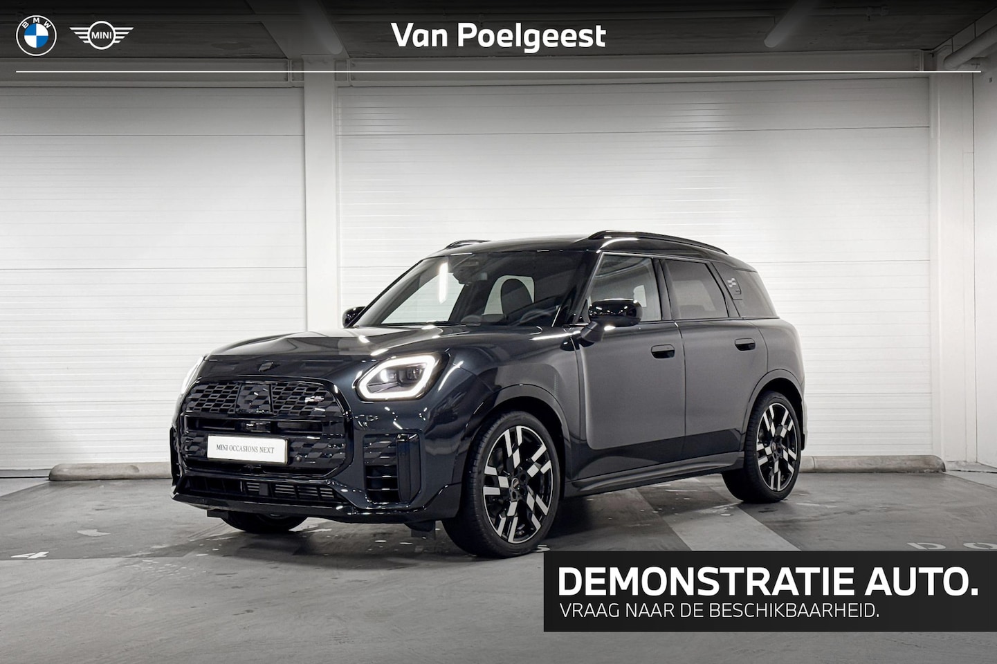MINI Countryman - S JCW ALL4 John Cooper Works XL | Panoramadak | Harman/Kardon | Comfort Access| STuurwielv - AutoWereld.nl