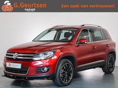 Volkswagen Tiguan - 2.0 TSI Sport&Style 4Motion Cruise Control, Navigatie, Stoelverwarming