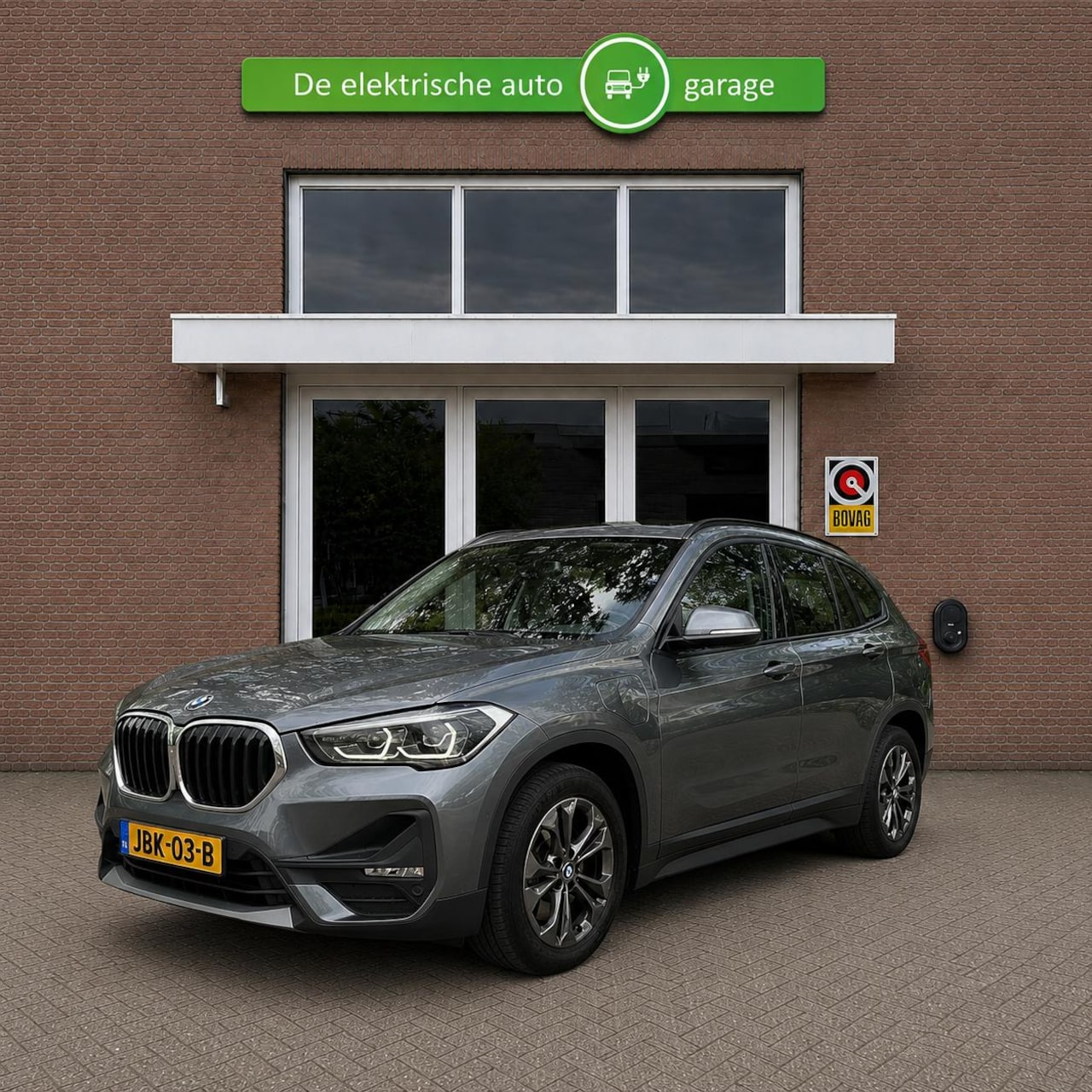 BMW X1 - xDrive25e | PHEV | Plug-in Hybride | Elek klep | Camera | - AutoWereld.nl