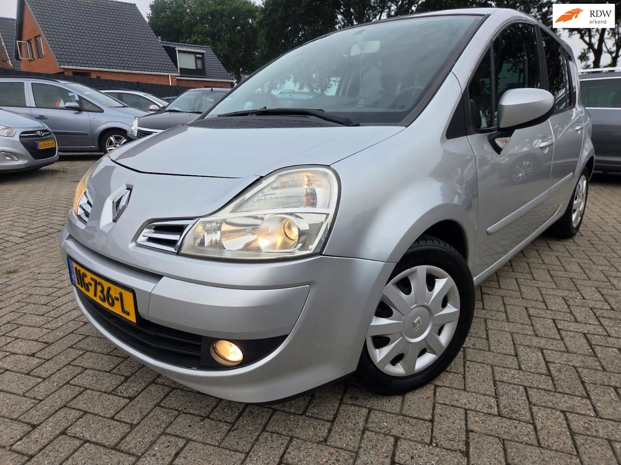Renault Grand Modus - 1.2 TCE Expression 2008. Airco/Mistlampen/Trekhaak etc.. APK 07-2027 - AutoWereld.nl