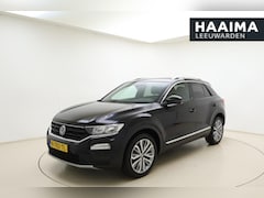 Volkswagen T-Roc - 1.0 TSI Style Business | Navigatie | Trekhaak | Stoelverwarming | Climate control | Dakrai