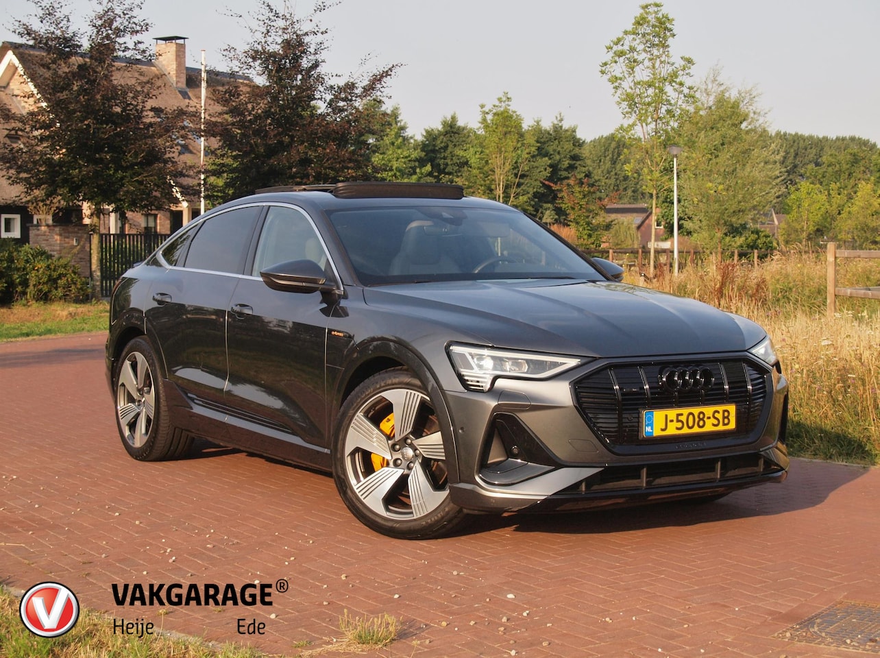 Audi e-tron Sportback - 55 quattro S edition 95 kWh | RS Stoelen | Panoramadak | Bang & Olufsen | Camera | Ambient - AutoWereld.nl