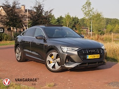 Audi e-tron Sportback - 55 quattro S edition 95 kWh | SOH 92% | S-Line Stoelen | Panoramadak | Bang & Olufsen | Ca