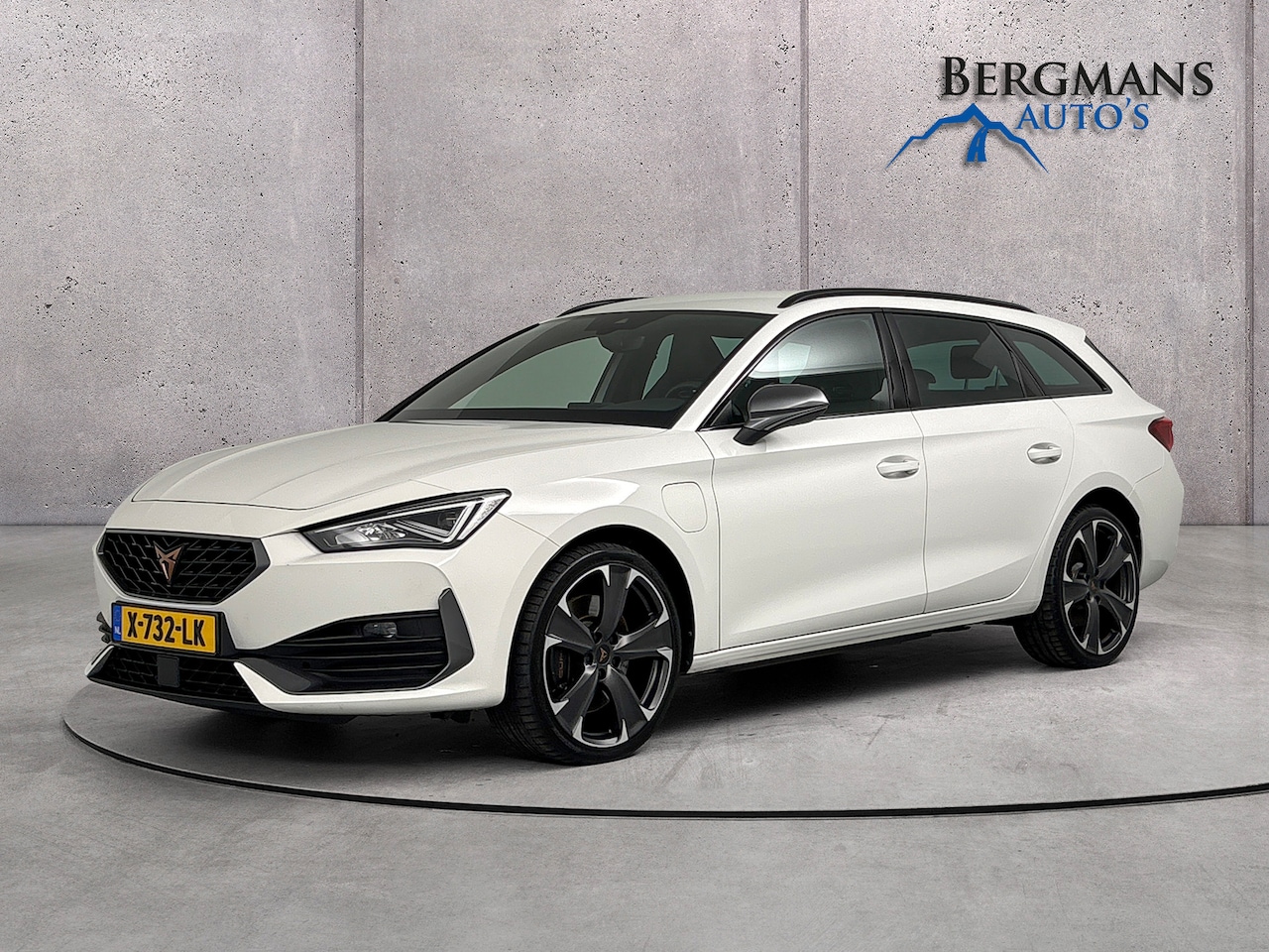 CUPRA Leon Sportstourer - - 1.4 e-Hybrid VZ Business // DIGITAAL DISPLAY // - AutoWereld.nl