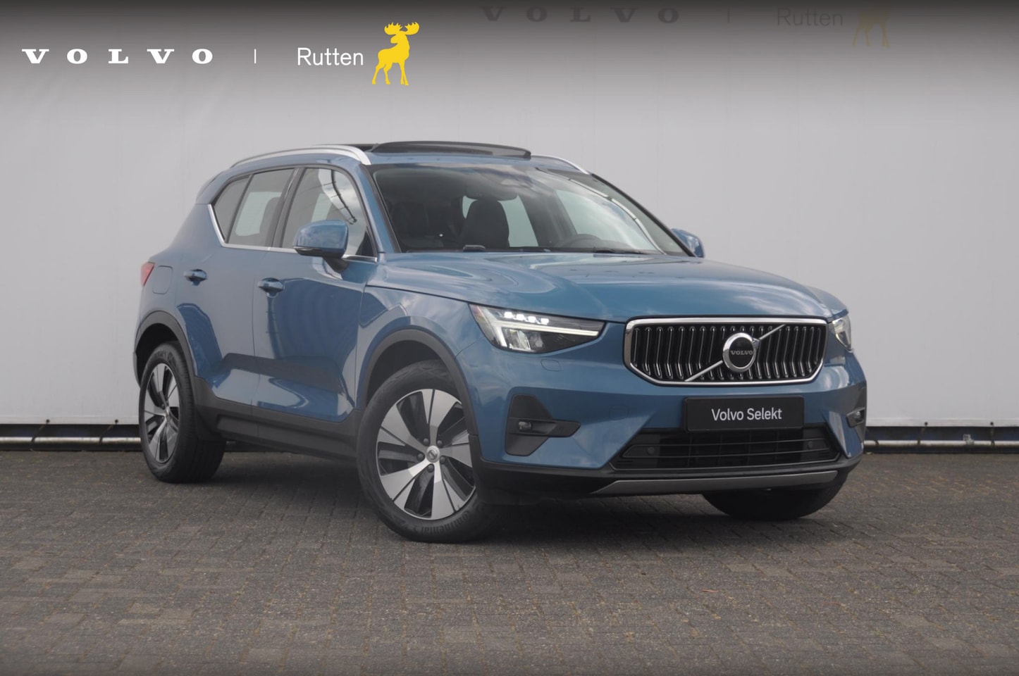 Volvo XC40 - B3 177PK Automaat Ultimate Bright Panoramadak / cruise control / Camera / Elektrisch bedie - AutoWereld.nl