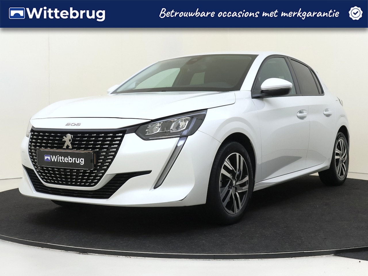 Peugeot 208 - 1.2 PureTech 100PK Allure AUTOMAAT | Camera | Navigatie | Keyless | Apple Carplay | - AutoWereld.nl