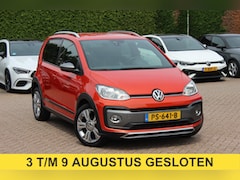Volkswagen Up! - 1.0 BMT cross up / NL Auto / 1e Eign. / Camera / Navi. by App / 16'' / Getint glas / Stoel