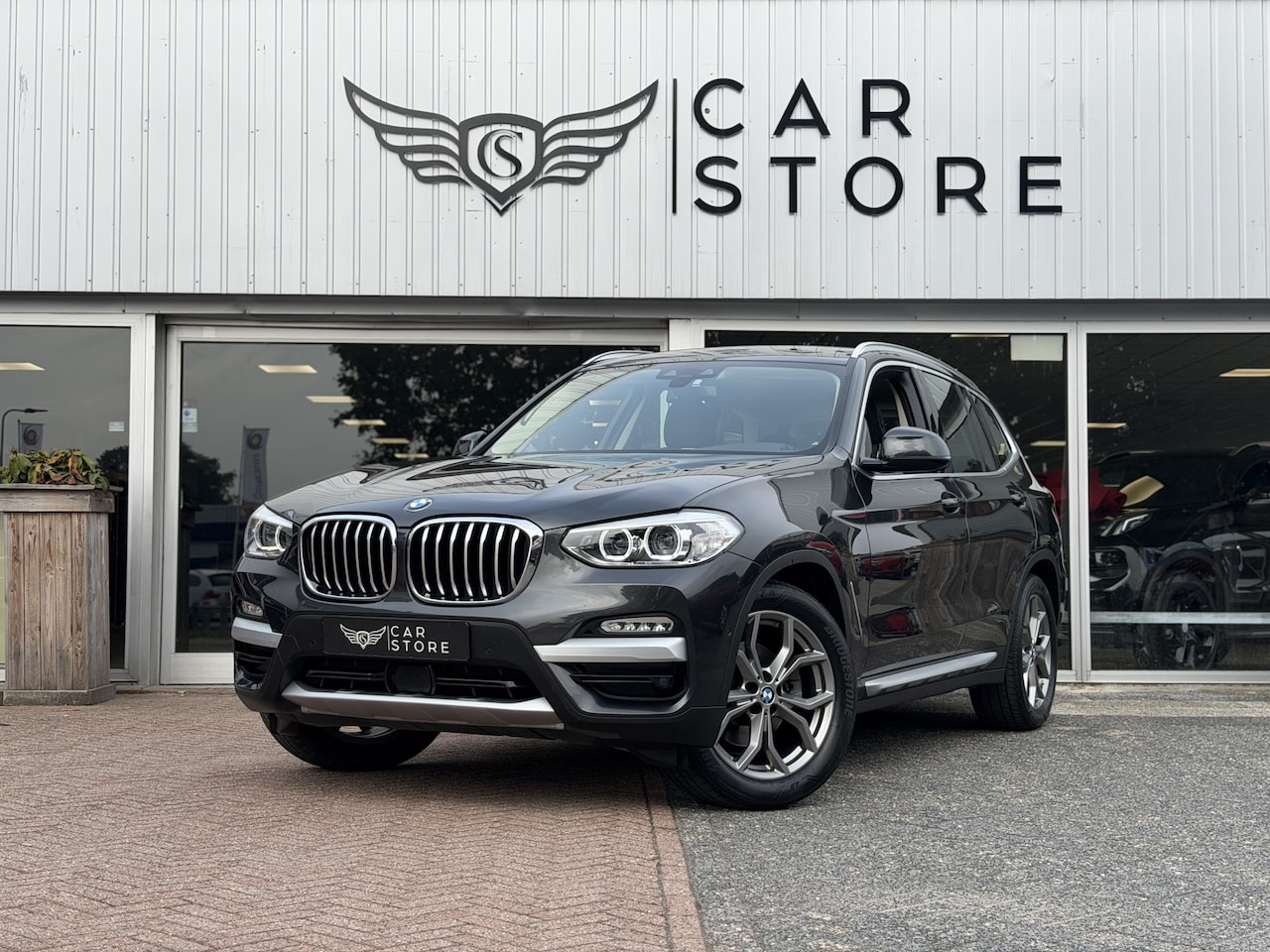 BMW X3 - xDrive20i High Executive Edition X-LINE|LED|NAV|ST VWM|DEALER OH|ACC|TREKHAAK|CARPLAY|CAME - AutoWereld.nl