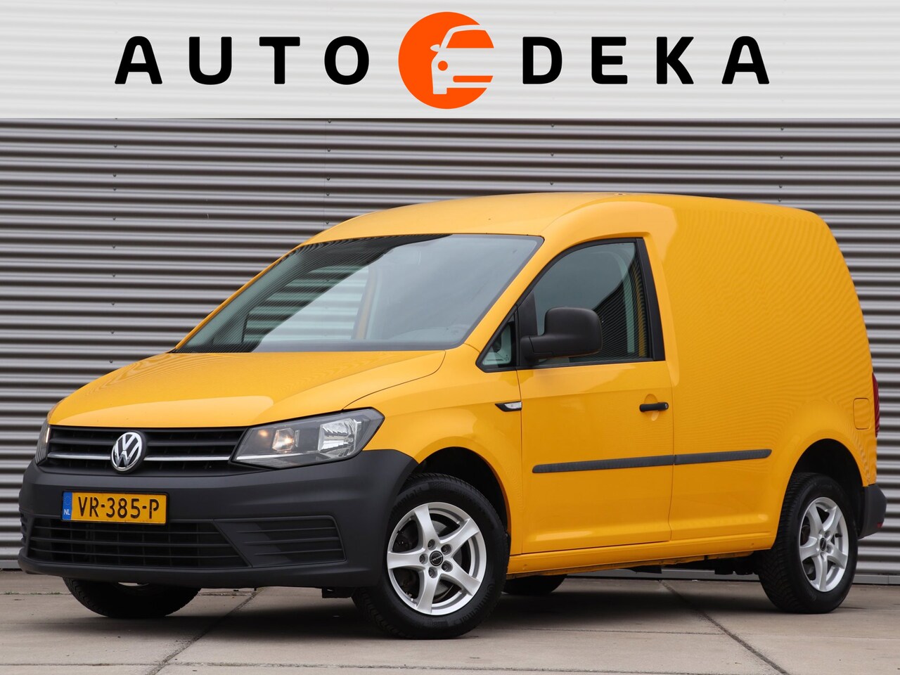 Volkswagen Caddy - 2.0 TDI BMT Trendline *Airco*Trekhaak* - AutoWereld.nl